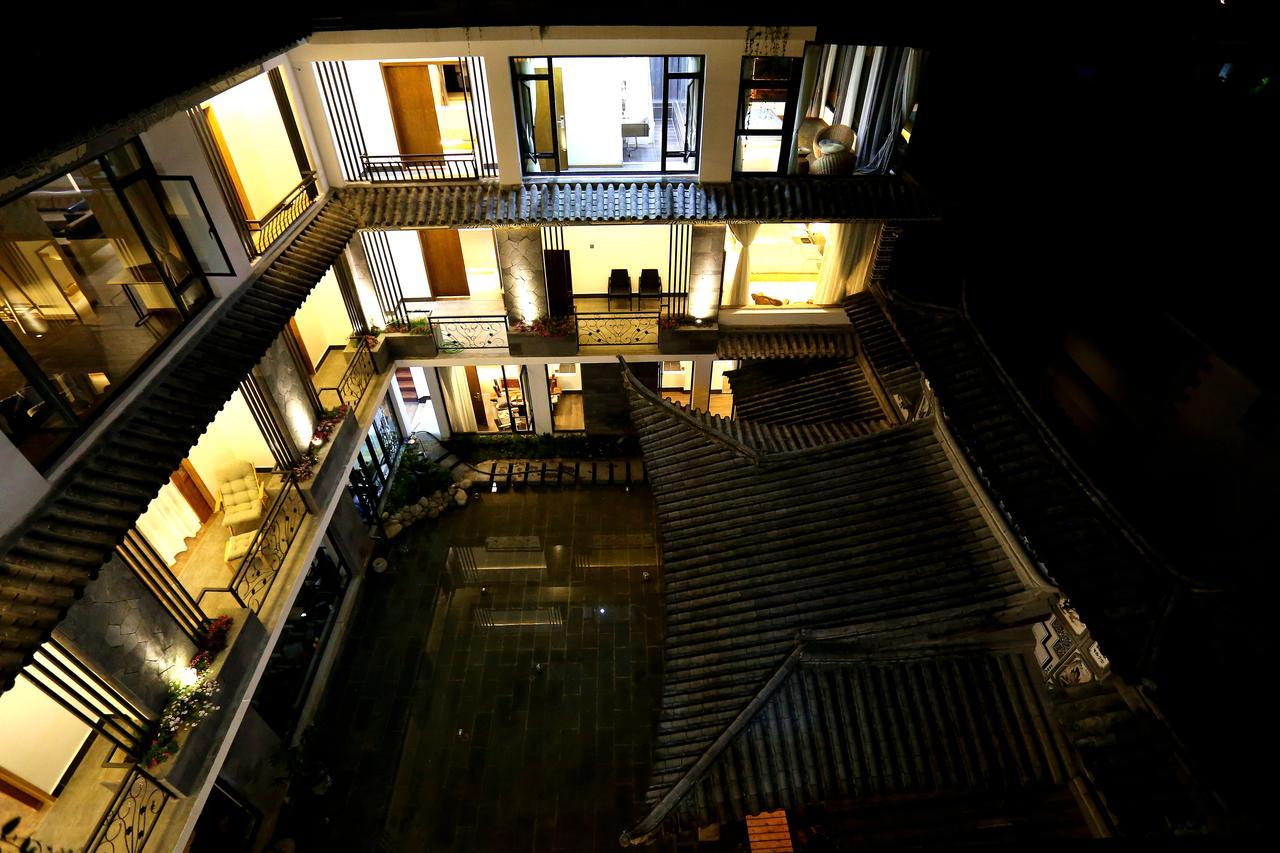 Aesthetic Design Of Ancient Town Hotel Dali  Exterior photo