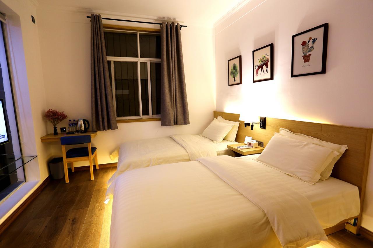 Aesthetic Design Of Ancient Town Hotel Dali  Exterior photo