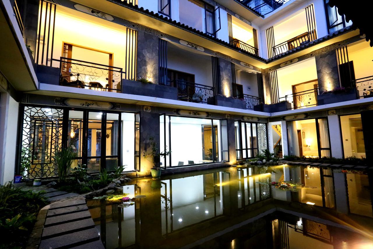 Aesthetic Design Of Ancient Town Hotel Dali  Exterior photo